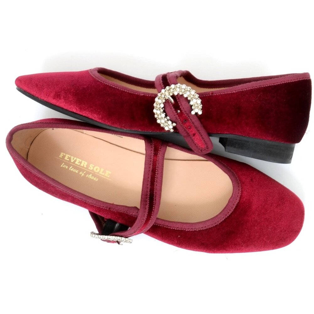 Fever Sole Women's 7.5 Burgundy Velvet Sparkly Buckle Mary Jane Ballet Flats